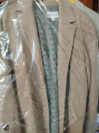 Abrigo Byblos Hombre Beige