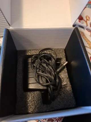 Fuente de alimentación Nemesis para tatuaje