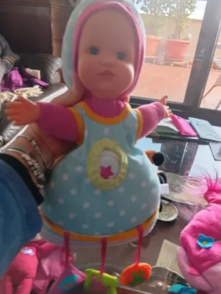 Conjunto de muñecos infantiles