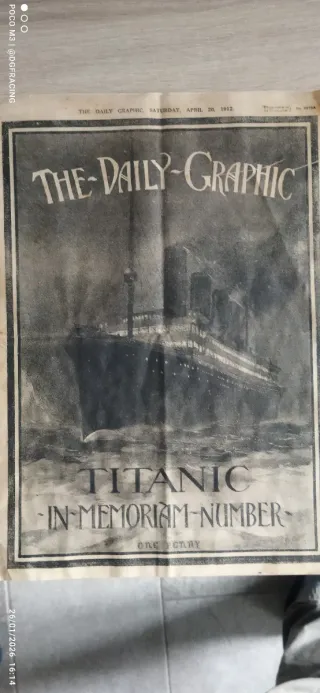Periódico The Daily Graphic Titanic