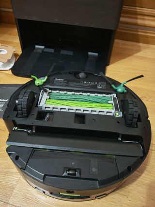 Roomba 705 Combo con Base AutoWash