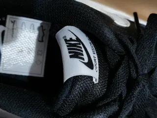 Tenis Nike Court Vision Negro/Blanco