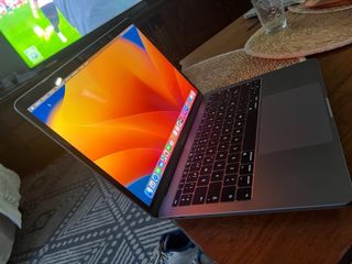 MacBook Pro 2017 i7 16GB RAM