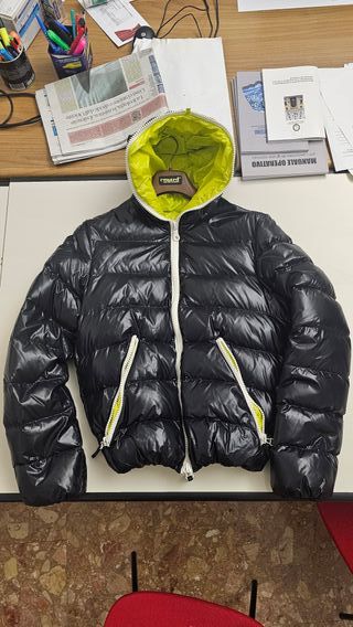 Piumino Duvetica nero e verde