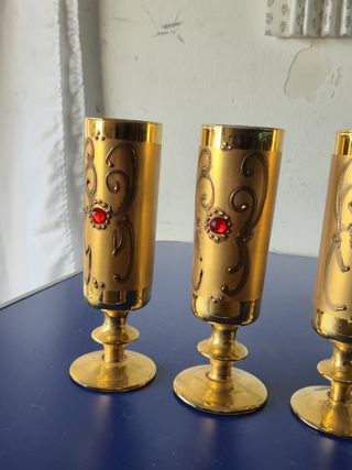 5 Bicchieri Vintage in Vetro con Rifinitura Dorata