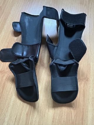 Guantes y espinilleras Muay Thai Buddha NEGOCIABLE