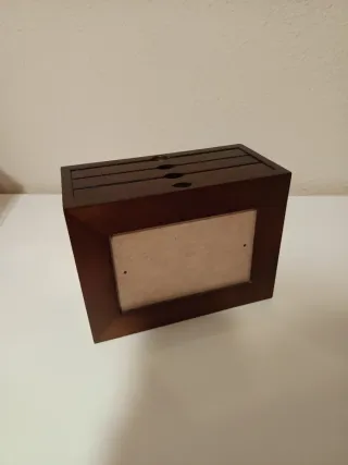 Caja organizadora de fotos de madera