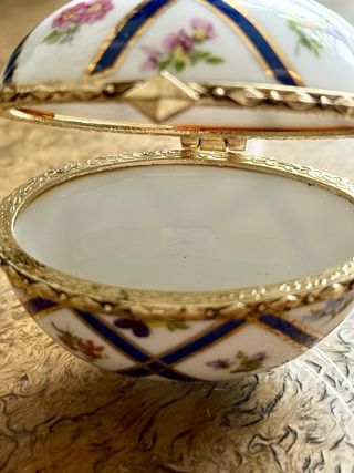 Caja joyero porcelana flores y oro