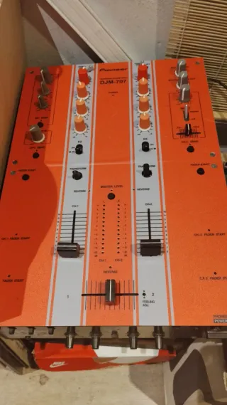 Pioneer DJM-707 Mesa Mezclas Naranja