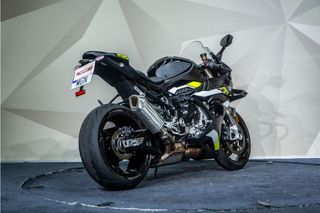 BMW S 1000 RR IMPECABLE * POCOS KM * VINILADA * PUÑOS CALEFCTABLES *