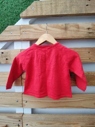 Chaqueta punto fino Zara roja 3-6 meses