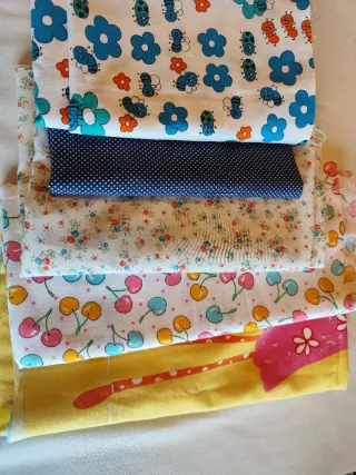 Lote de telas infantiles