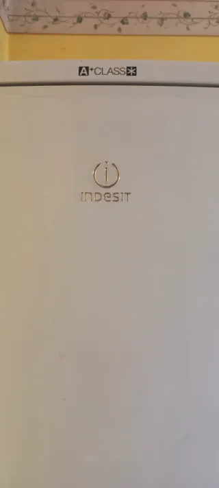 Frigorifero Indesit A+ Class