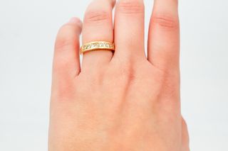 Anillo De Oro De 18K.. Ref: 021-01-01263