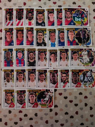 133 cromos Actualización Customs Liga Este 18-19