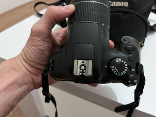 Cámara Canon EOS 1300D Negra