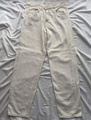 Pantalón recto Bershka beige claro