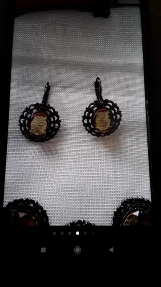 Conjunto collar, pulsera y pendientes