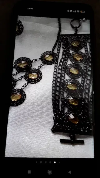 Conjunto collar, pulsera y pendientes