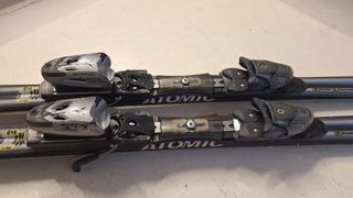 2 Pares de Esquís Atomic y Rossignol 170cm