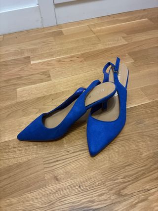 Zapatos de tacón azul