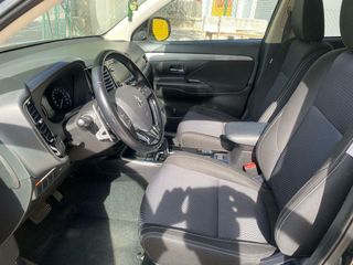 Mitsubishi Outlander 2017  2.2 tdi automatico