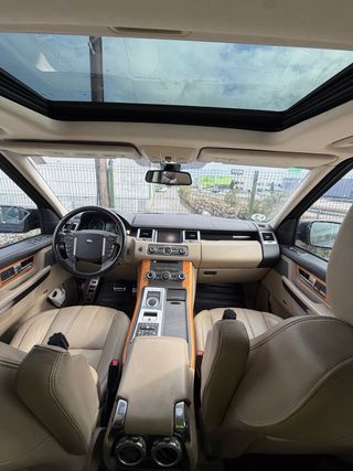 Land Rover Range Rover Sport 2011