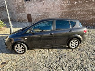 SEAT Toledo 1.6 gasolina 2005