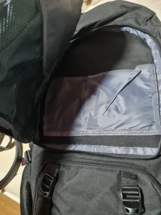 Mochila grande negra