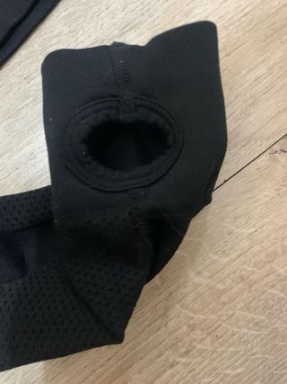 Camiseta crop top manga larga negra