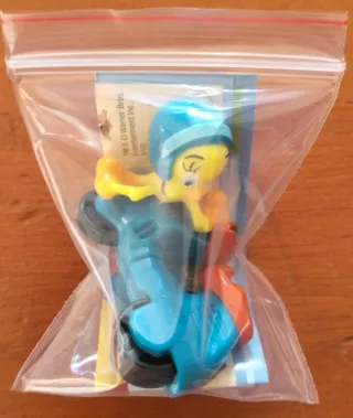 Sorpresa Kinder n4 Looney Tunes Active