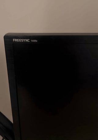 Monitor AOC 24 144Hz FreeSync