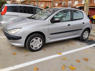 Peugeot 206 2002