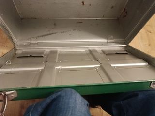 Baúl metálico de herramientas