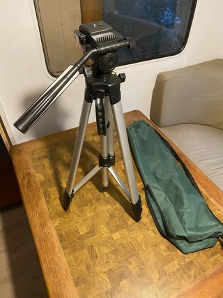 Trípode ligero cámaras + funda