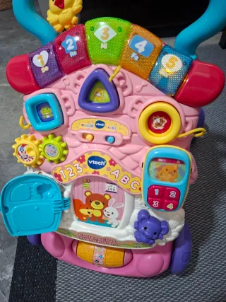 Andador correpasillos Vtech 2 en 1,rosa.