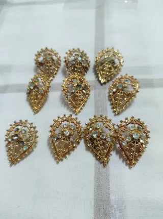 Lote 10 botones joya antiguos dorados