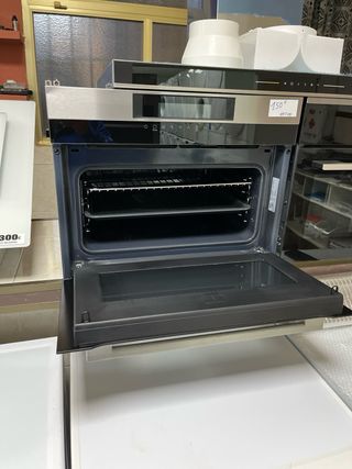 HORNO COMPACTO AEG (KMK721000M) - CLASE HÍBRIDA