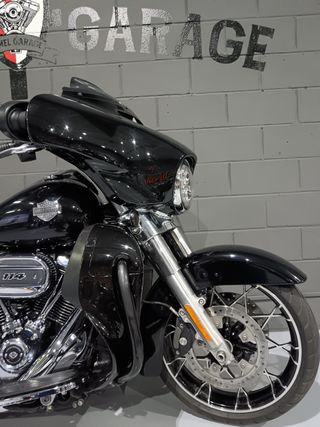 Harley Davidson Street Glide Special