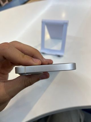 iPhone 13 – 128 GB – GARANTÍA 6 MESES – 88%
