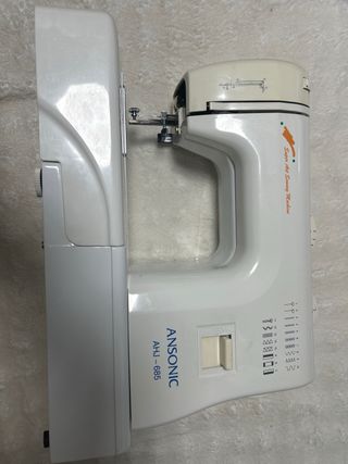 Máquina de coser Ansonic AHJ-685
