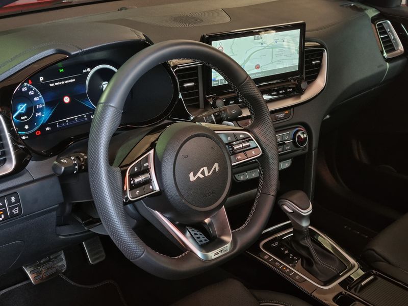Kia XCeed 2024, foto 6