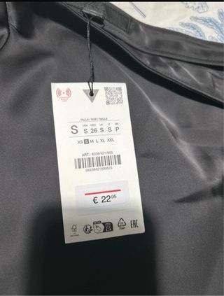 Falda Zara satinada  negra talla S