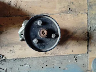 Bomba inyectora renault scenic