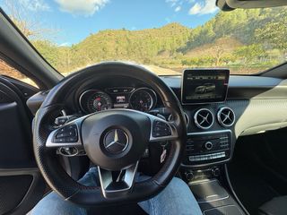 Mercedes-Benz A200d AMG