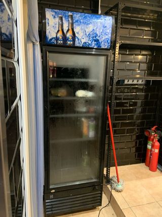 Nevera expositora cristal