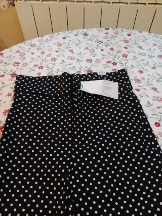 Pantalón de mujer con lunares