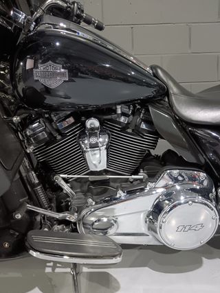 Harley Davidson Street Glide Special