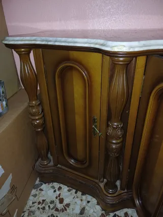 Mueble de entrada madera y mármol