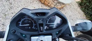 Honda CBF 125cc Naked Blanca